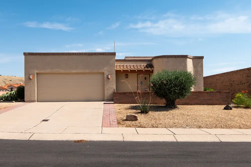Flat Roof Repair - Common Issues in Albuquerque